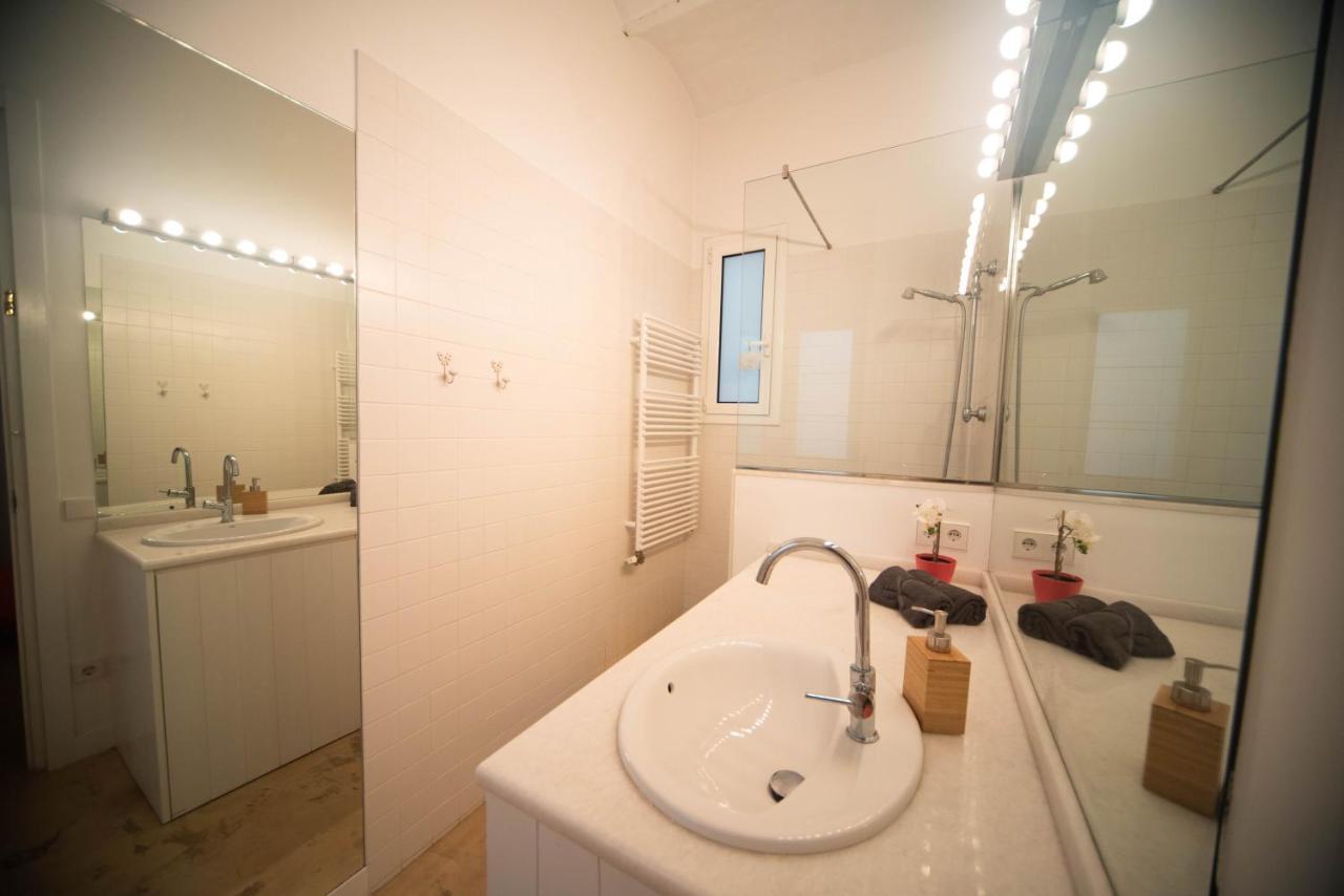 Nice Room Close To Sagrada Familia Barcelona Bagian luar foto